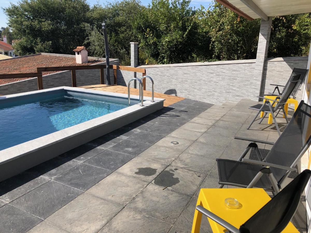 Sun House - Near Sintra - Kitchen - Pool Apartman Kültér fotó