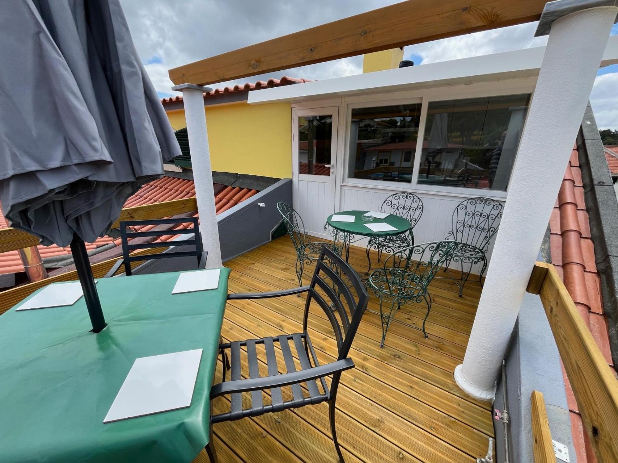 Sun House - Near Sintra - Kitchen - Pool Apartman Kültér fotó