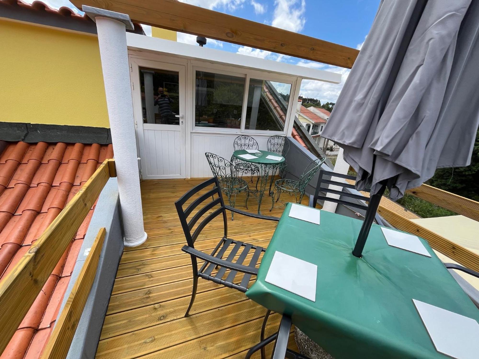 Sun House - Near Sintra - Kitchen - Pool Apartman Kültér fotó